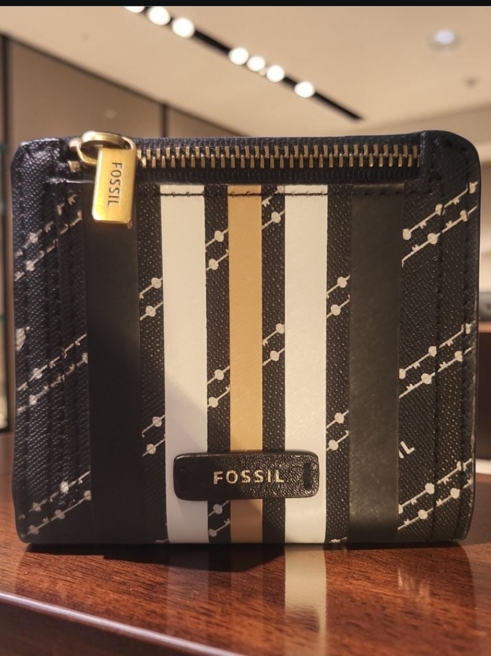 Fossil Men's Logan RFID Bifold Wallet NWOT